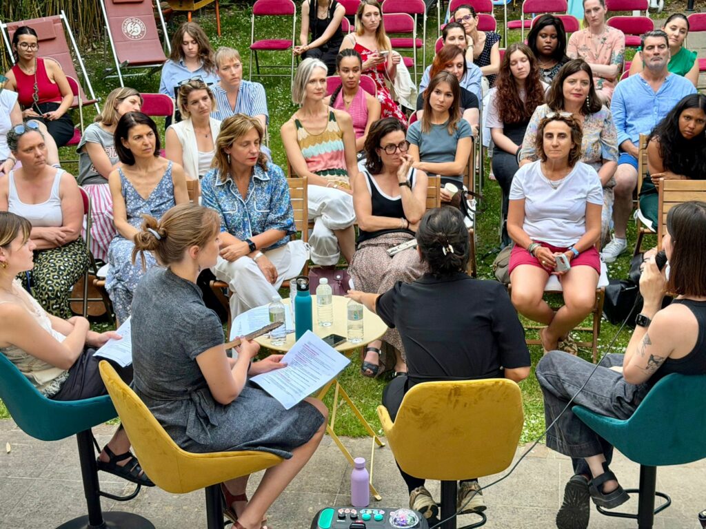 Image du public de la table ronde MediaClub'Elles, être jeune productrice.